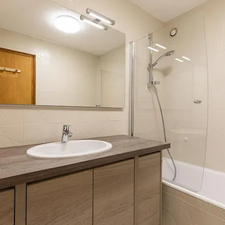 3★ A : Proche Pistes, Cheminee, Mezzanine, Garage - Fr-1-304-259